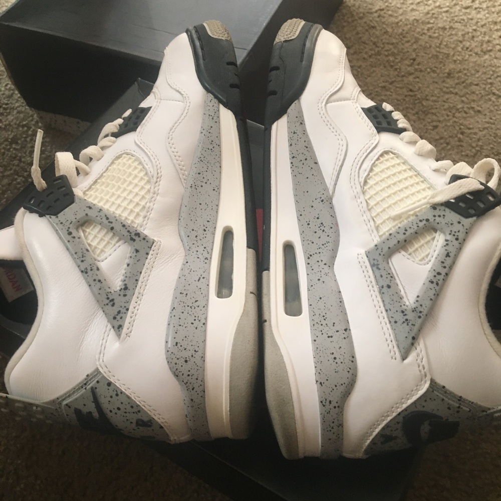 Air Jordan 4 Retro OG